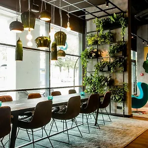 https://motel-one-munchen-city-ost-munich.getmunichhotels.com