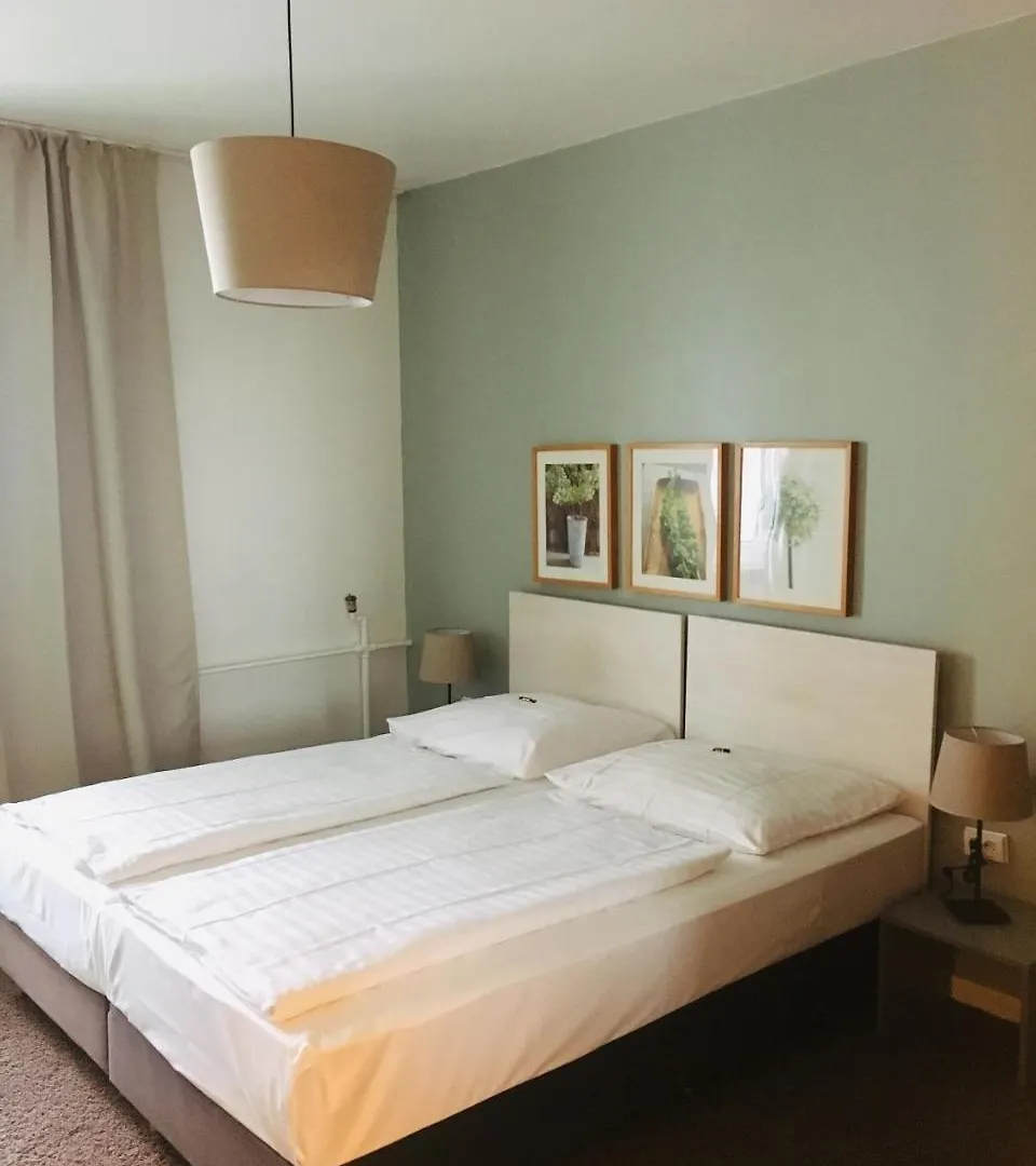 Max Hotel Duesseldorf Self-Check-In